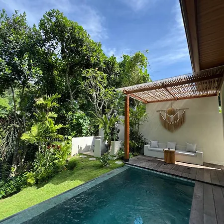 Romansa Villa